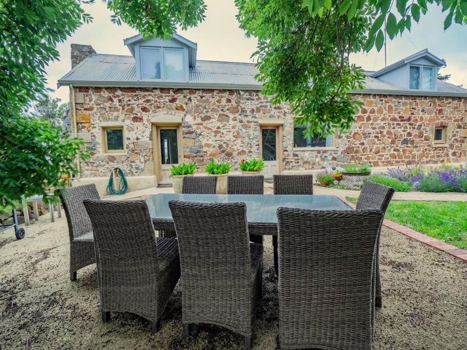 *Newly Relisted* Coach House At Lisdillon Vineyard Villa Little Swanport Dış mekan fotoğraf